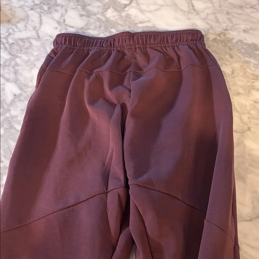 Adidas men’s D4T knit pant, maroon, small